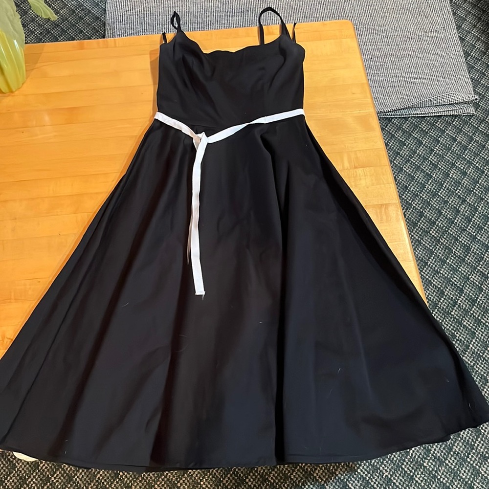 White House Black Market womens zipper dress with straps, white ribbon 🎀